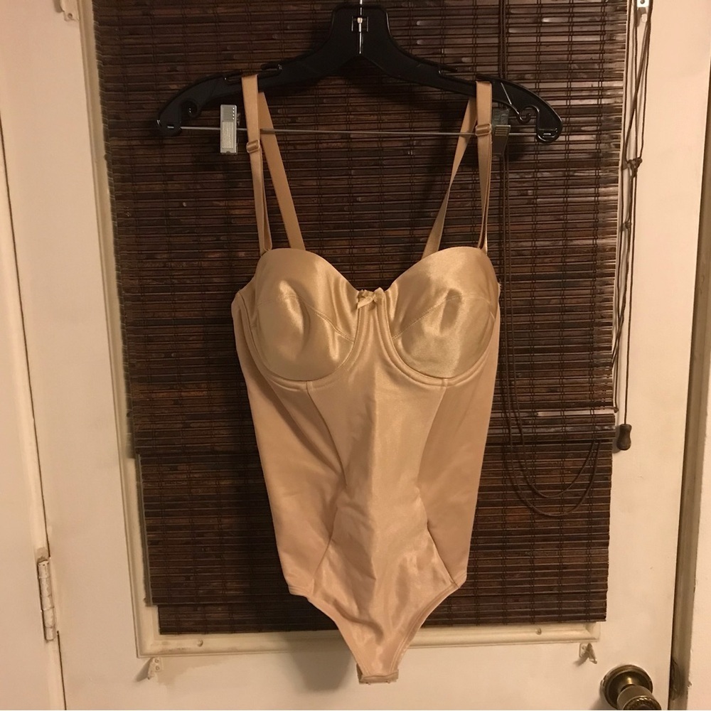 Miracle Suit Shapewear Control Body Cream 38b